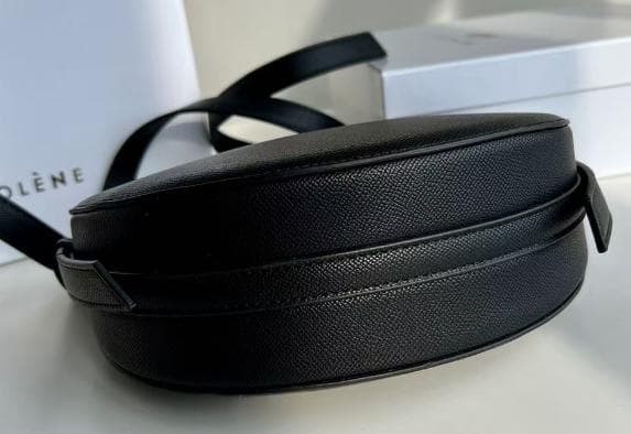 ポレーヌ　Numéro Dix ブラック　ショルダーバッグ