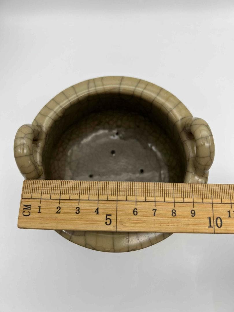 宋時代 青磁 汝官窯包金氷裂紋 支釘焼き 双耳三