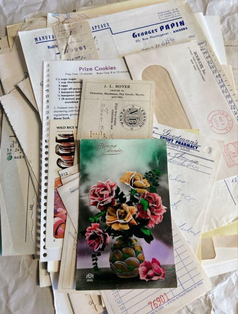 本日限定！★ 紙モノ詰め込みBOX ★ 60サイズ　海外 紙もの ヴィンテージ