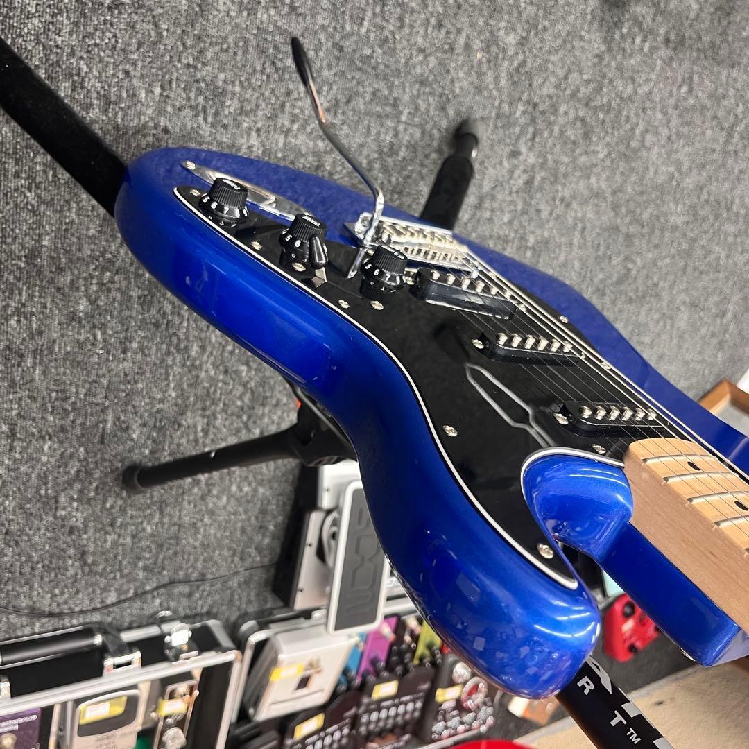 【10122】 Squier by Fender stratcaster ブルー