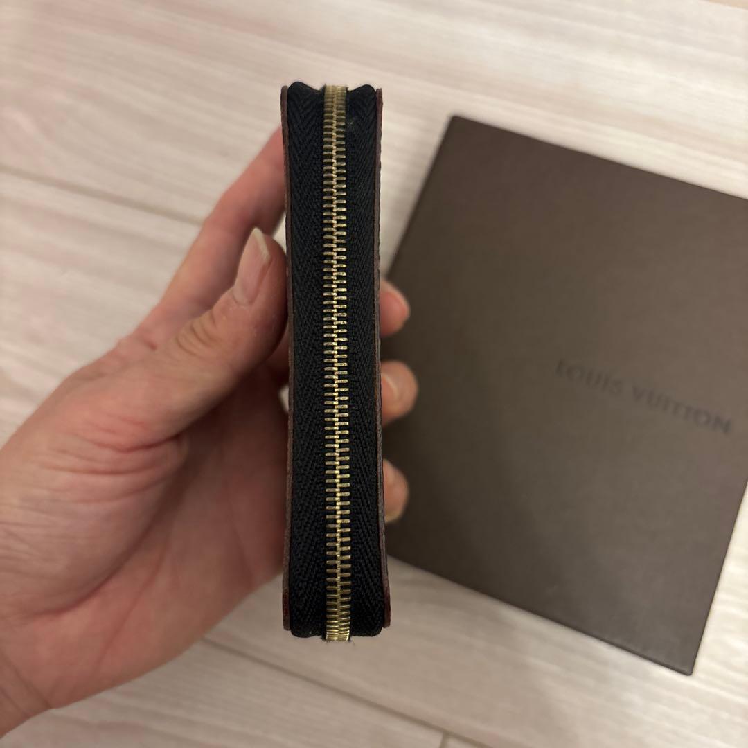 ルイヴィトン　マルチカラー小銭入れ