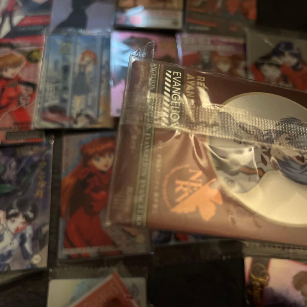 【貴重】エヴァンゲリオン ウエハース 大量 100枚近く