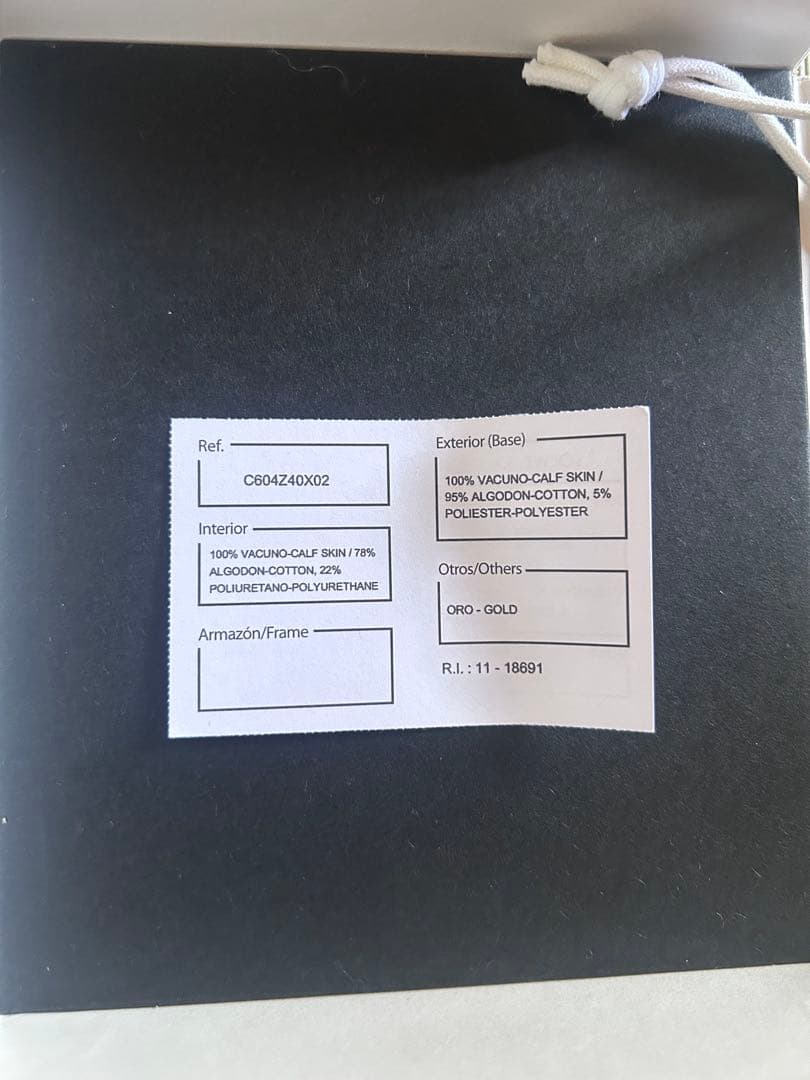 LOEWE ネイビーレザー パスケース