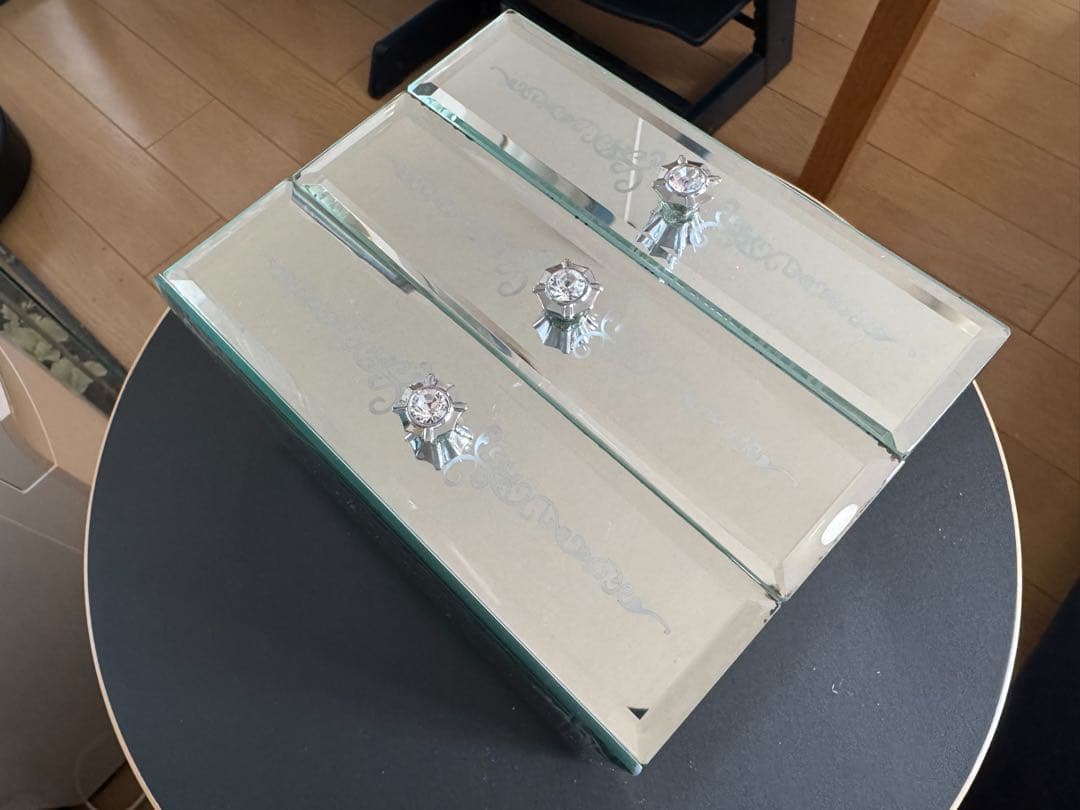 【新品未使用】ジルスチュアート　ノベルティ　ミラーチェスト　3段
