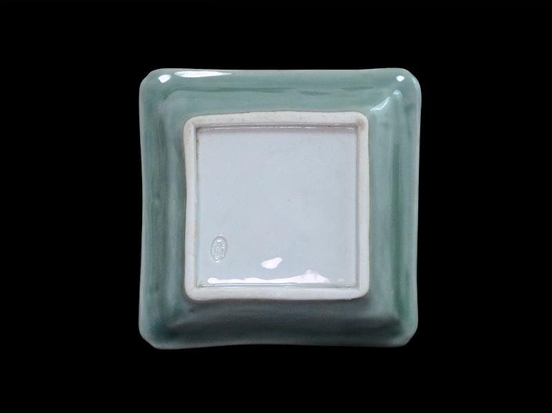 渋草焼 青磁 陽刻 巾着に桜の図 五陶 四方角皿 F348AS-fbuk - メルカリ