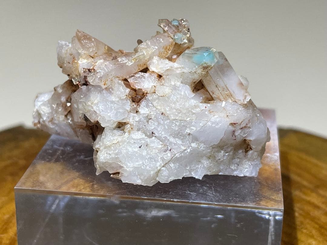 アホー石 アホイト アホアイト インクォーツ メッシーナ産 原石 鉱物標本