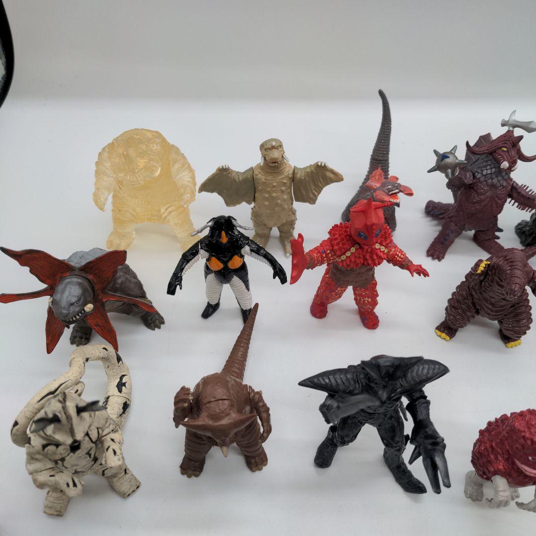 ウルトラ怪獣シリーズ 55体セット - メルカリ