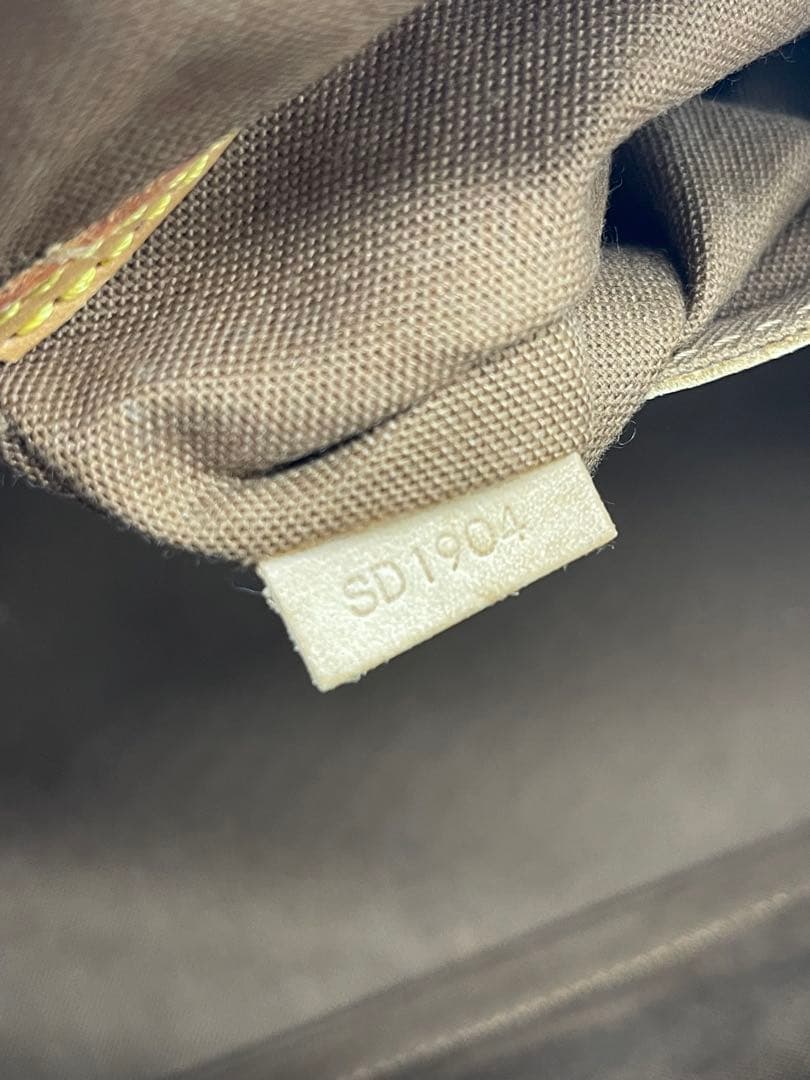 Louis Vuitton モノグラム ハンドバッグ　アルマ