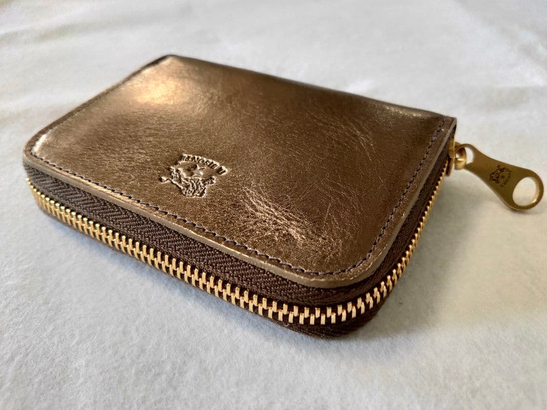 【新品】 イルビゾンテ ラウンドファスナー 折り財布 コンパクト ブロンズ