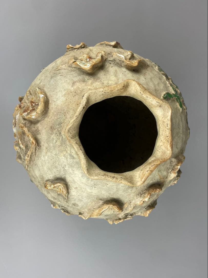 古鍋島 花瓶 青緑山水浮彫 細密細工 飾壺 銘工 在銘 作家