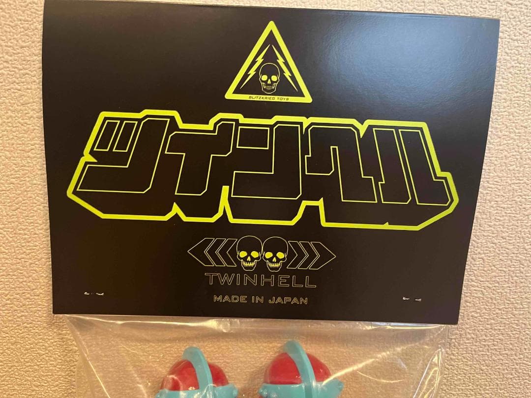 TWIN HELL まんだらけCoCoo5周年記念ver.