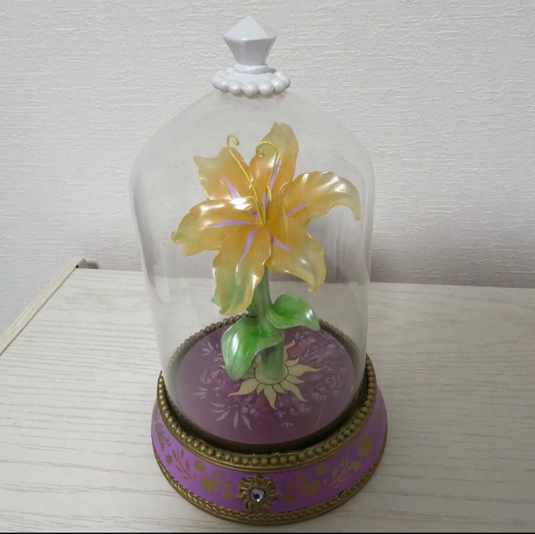 ディズニー ラプンツェル　 魔法の花　LEDライト　ディズニーストア
