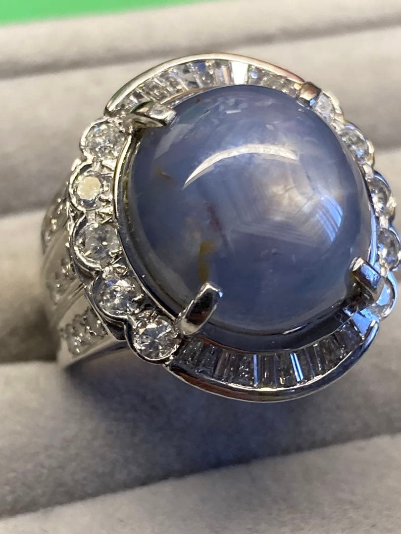 プラチナ天然スターサファイア26.35カラット