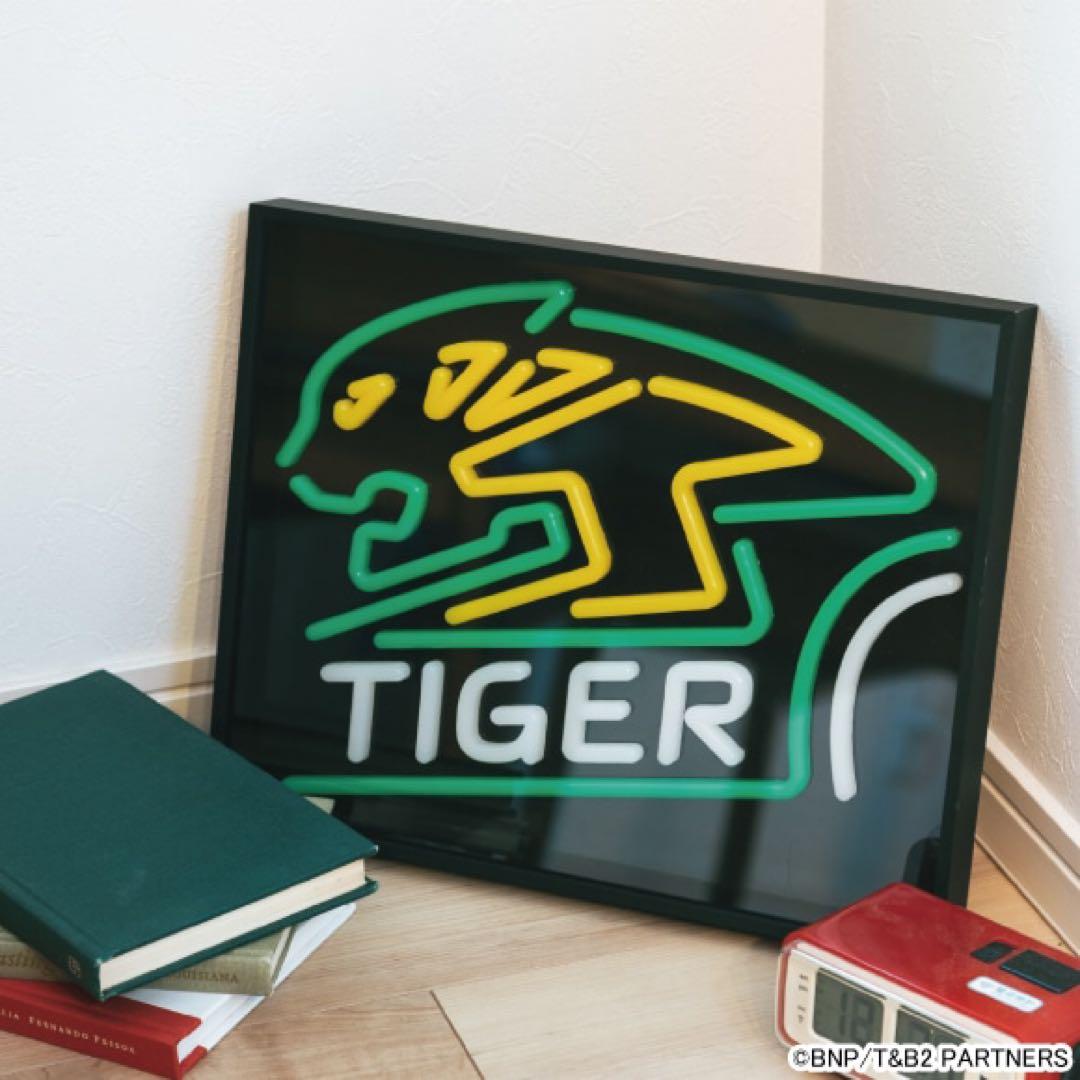 TIGER & BUNNY タイバニ　テーブルランプ　タイガー