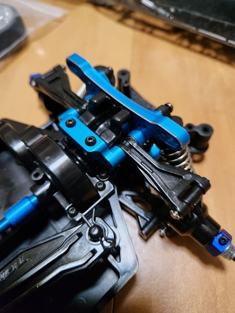 タミヤ　TT-02 ラジコンシャーシ　アルミオプション