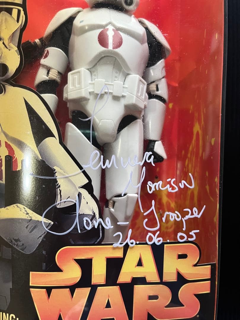 スターウォーズ クローントルーパーフィギュア テムエラモリソン氏 直筆サイン付き
