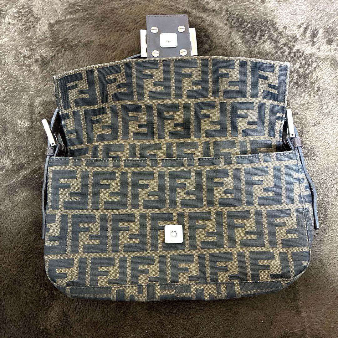 FENDI フェンディ マンマバケット ハンドバッグ