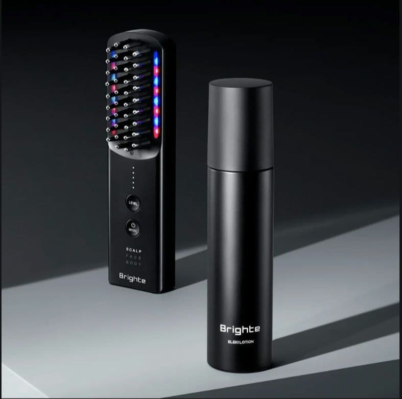 ELEKI BRUSH＋エレキブラシプラスと専用ミスト 化粧水セット - メルカリ