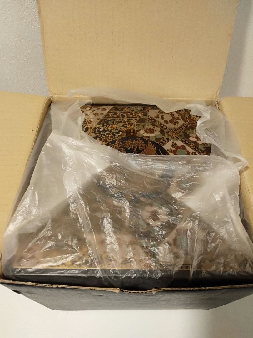 未使用】山中漆器 正倉院風蒔絵 鳳凰 重箱 三段重 おせち - メルカリ