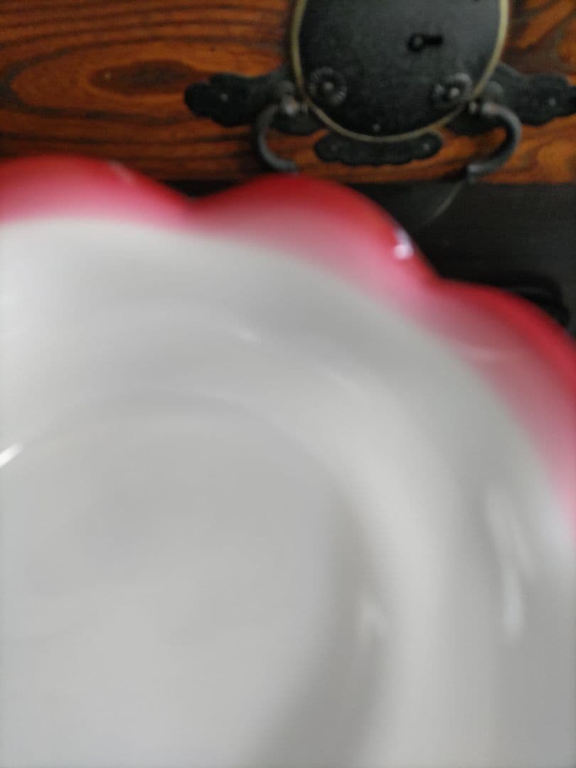 明治文化の薰風 花開く開化の粋 乳白赤縁氷コップ 貴重な