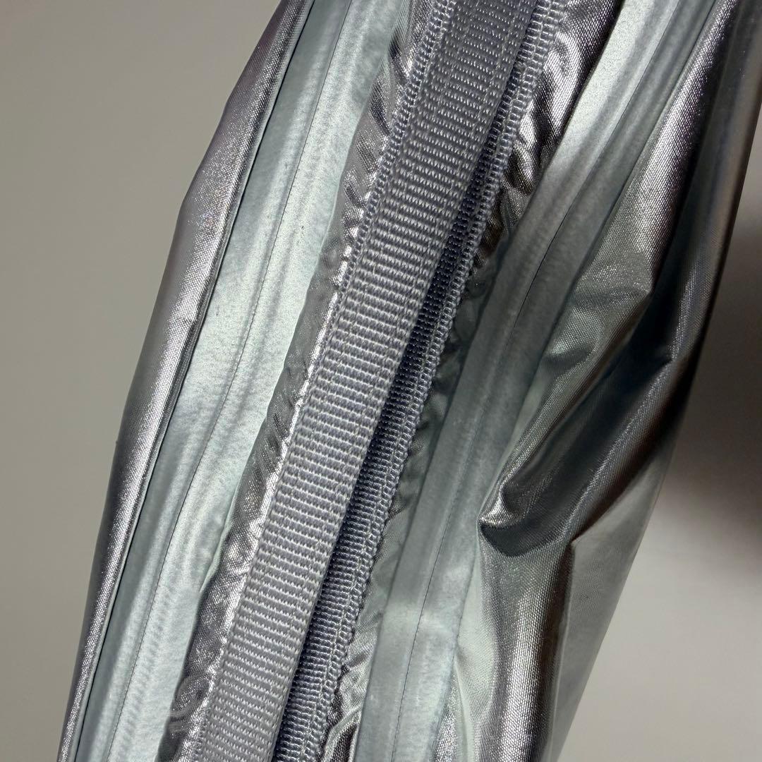 Topologie✳︎ボトルサコッシュ✳︎ラージ✳︎シルバー