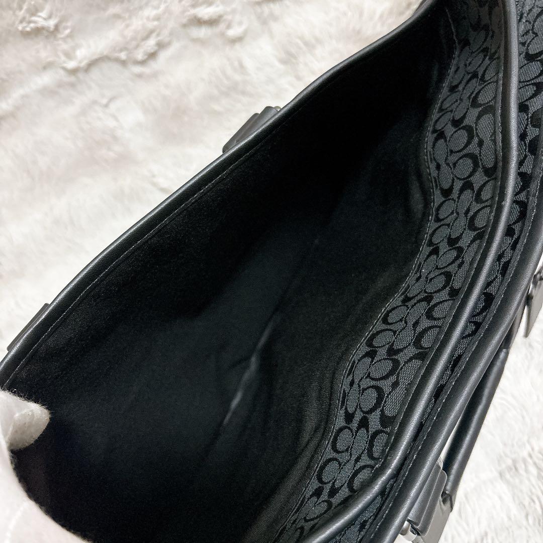 【美品】Couch ビジネスバッグ ブリーフケース キャンバス シグネチャー 黒