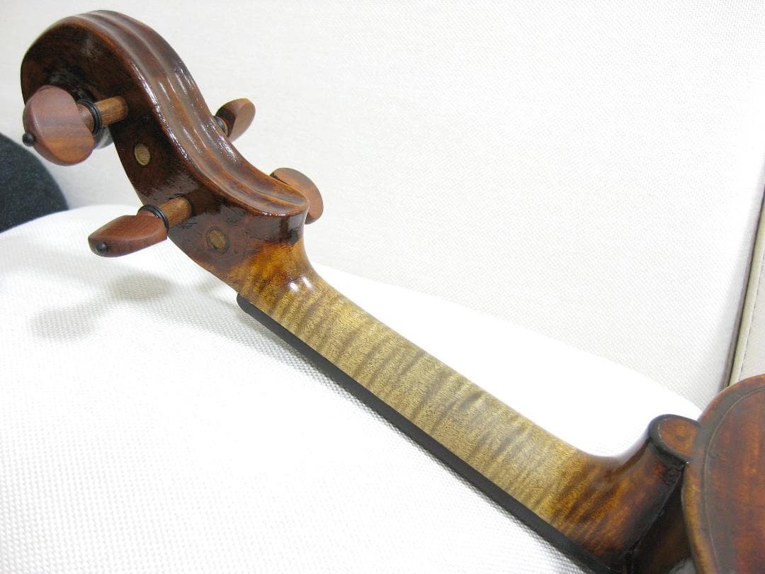 【オールドヨーロピアン】 ノーラベル ca.1800 バイオリン 4/4