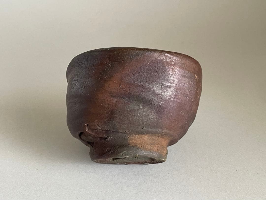 島武己(武巳) 茶碗 お碗 箱付き やちむん 焼締め 茶道具　検索:國吉清尚