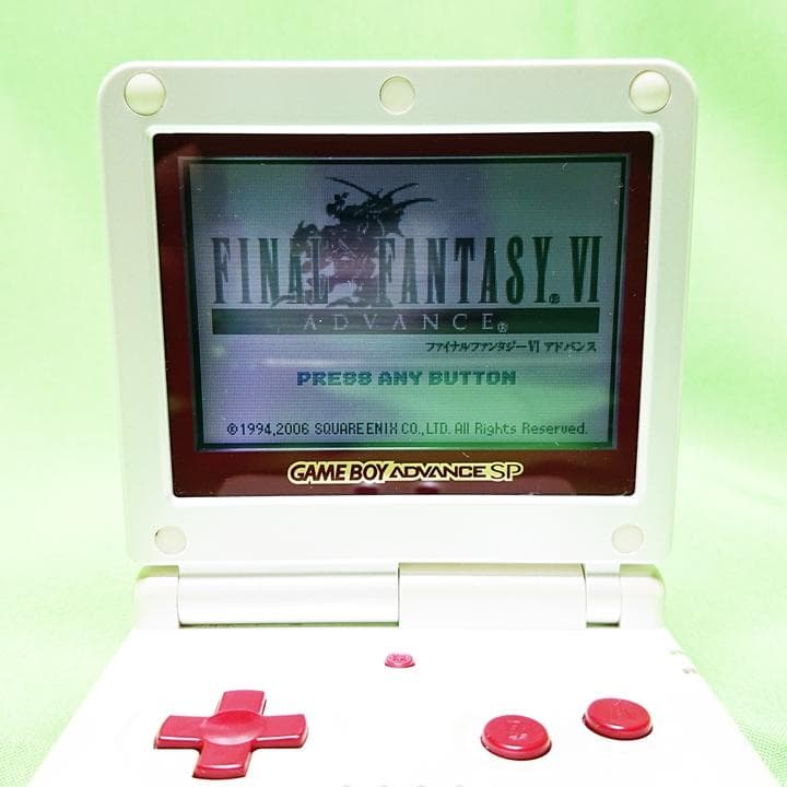 ゲームボーイアドバンスSP ファミコンカラー本体 ソフト18本 充電