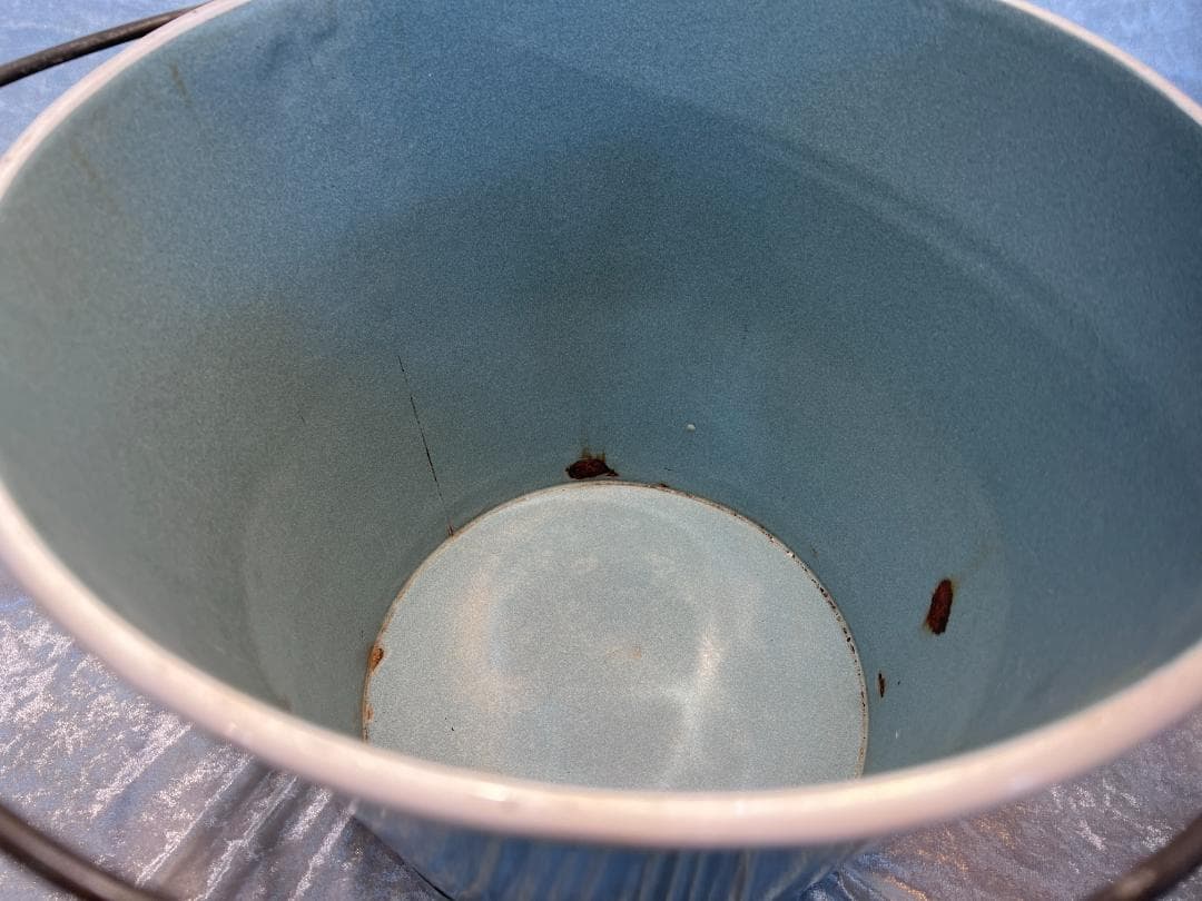 バケツ　持ち手付き　アイアン ホーロー