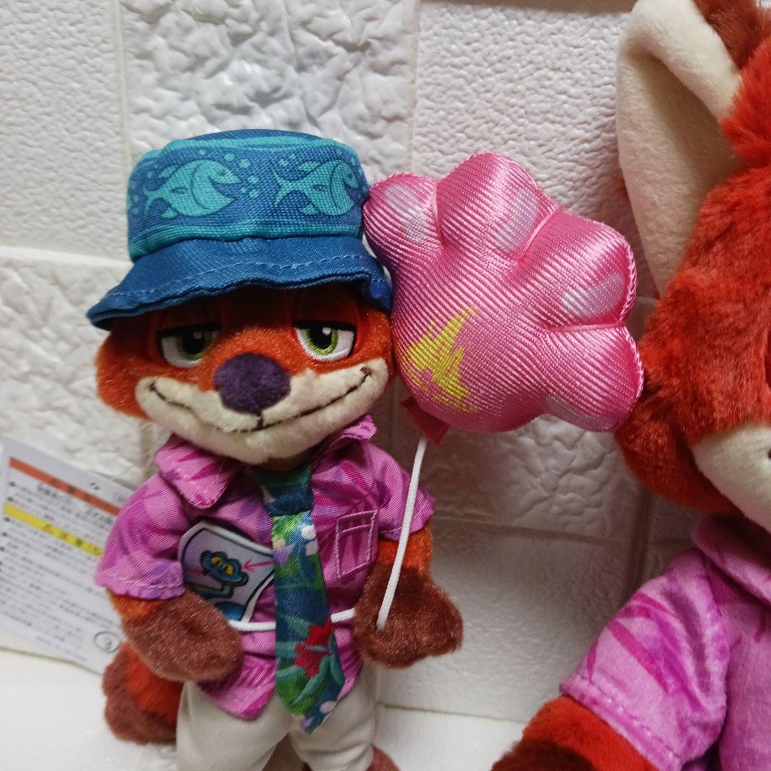 ズートピア　ポージーペンケース　肩のせ　ぬいぐるみバッジ　ニック　3点セット