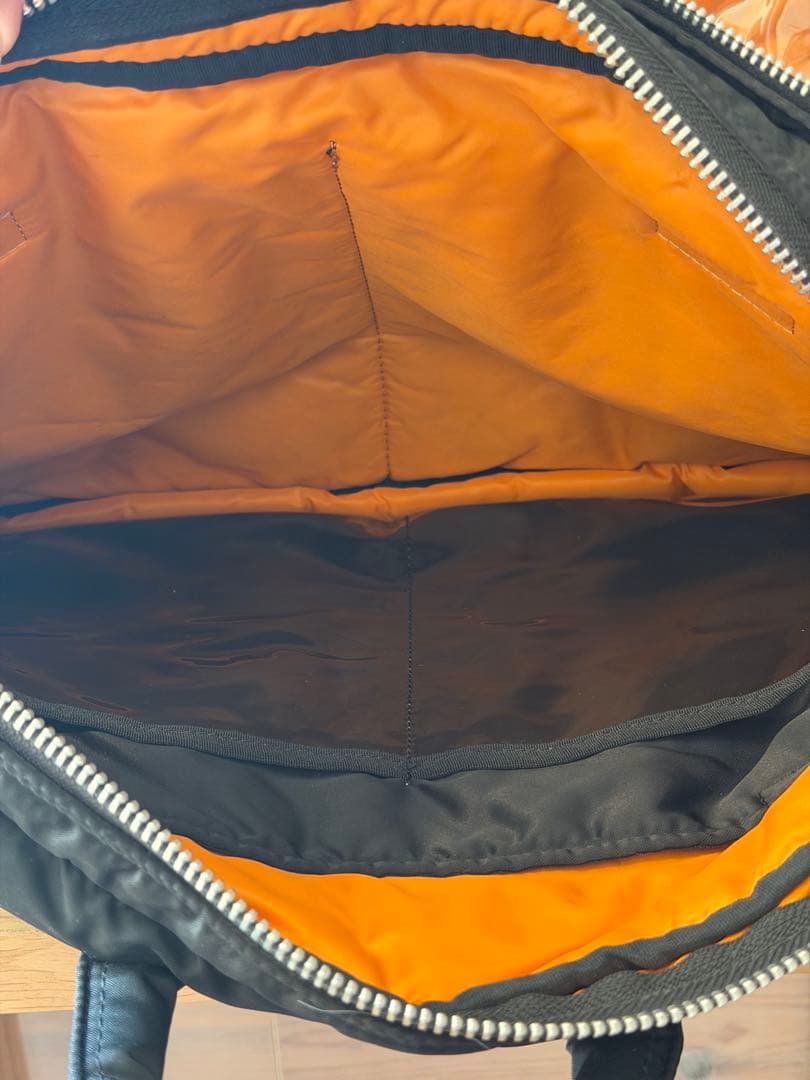 ☆美品☆ポーター タンカー 2way 2層式 拡張可能　ビジネスバッグ 黒 A4