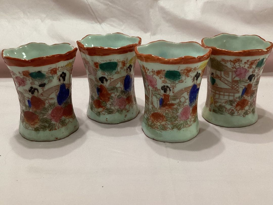 ビンテージ 九谷焼爪楊枝入れ 舞妓 オキュパイドジャパン骨董 陶磁器