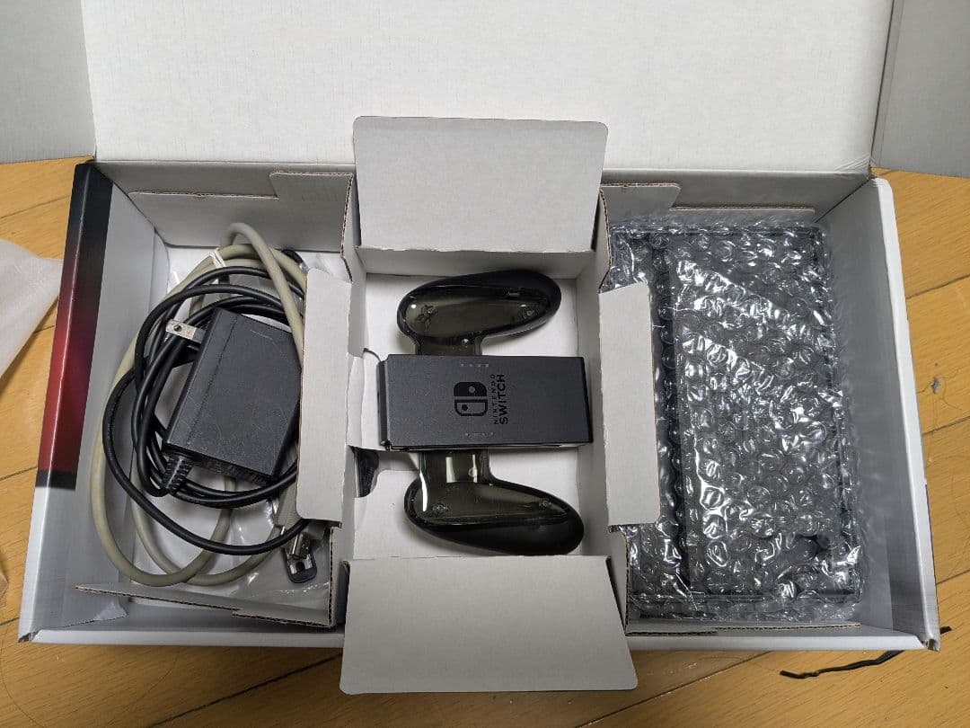 【訳アリ】Nintendo Switch 本体 ネオンブルー・レッド