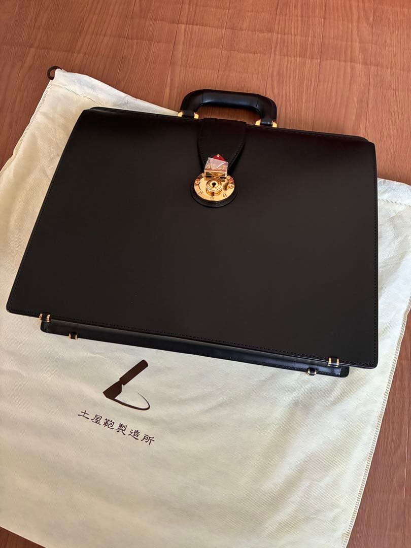 未使用 土屋鞄 ダレスバッグ Conffio 黒色