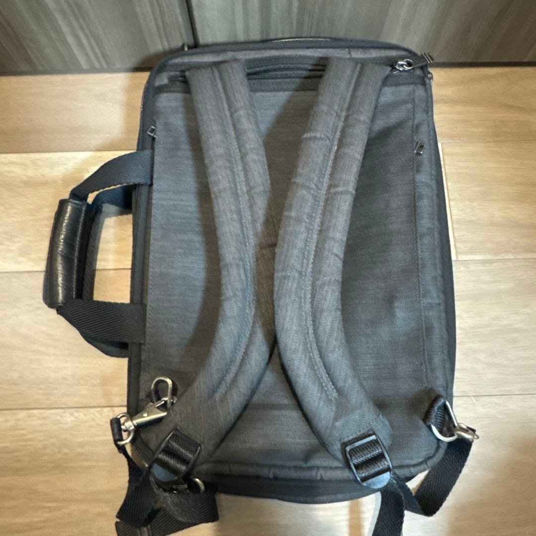 TUMI トゥミ　3way グレー