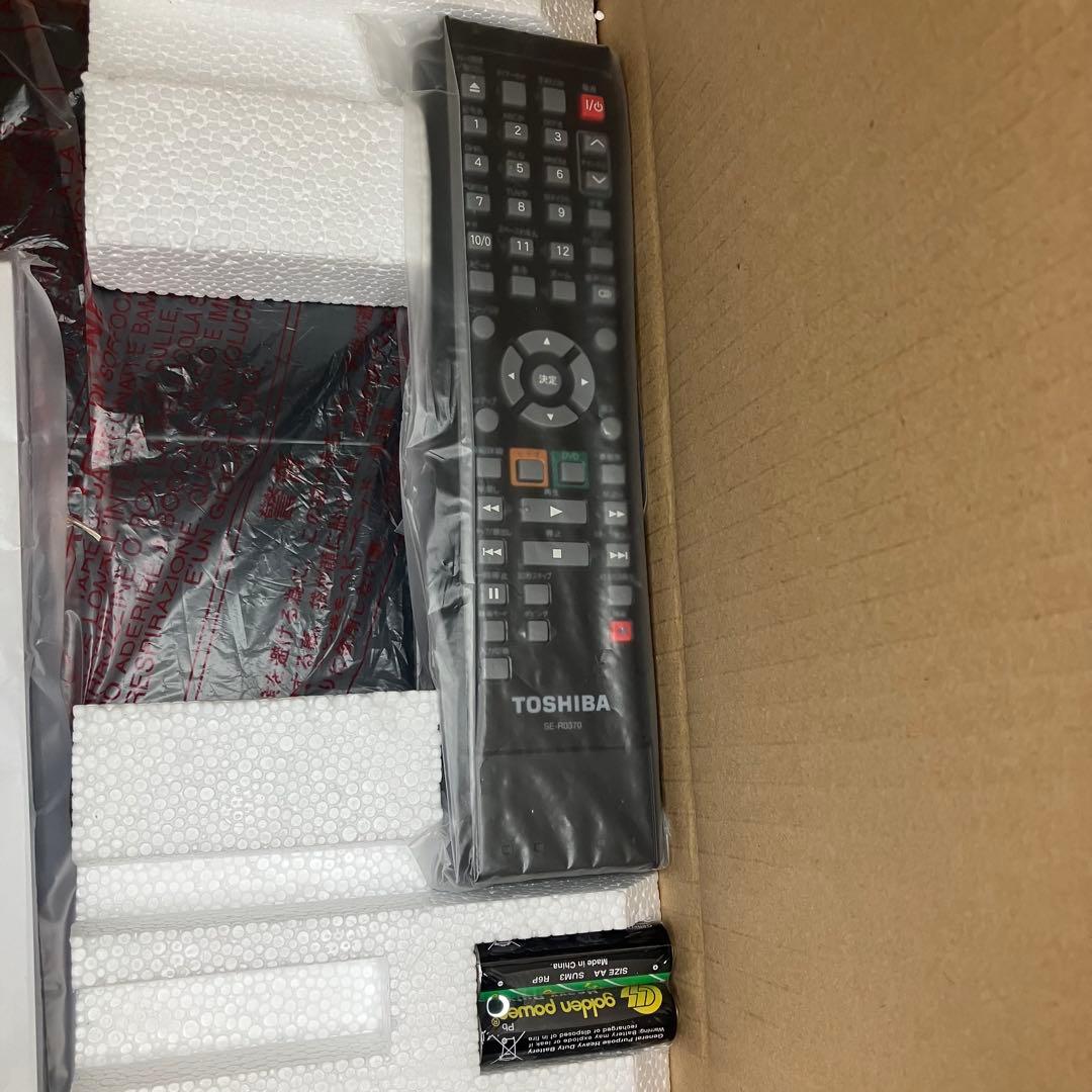 TOSHIBA 東芝　VTR一体型DVDレコーダー　D-VDR9K 未使用品