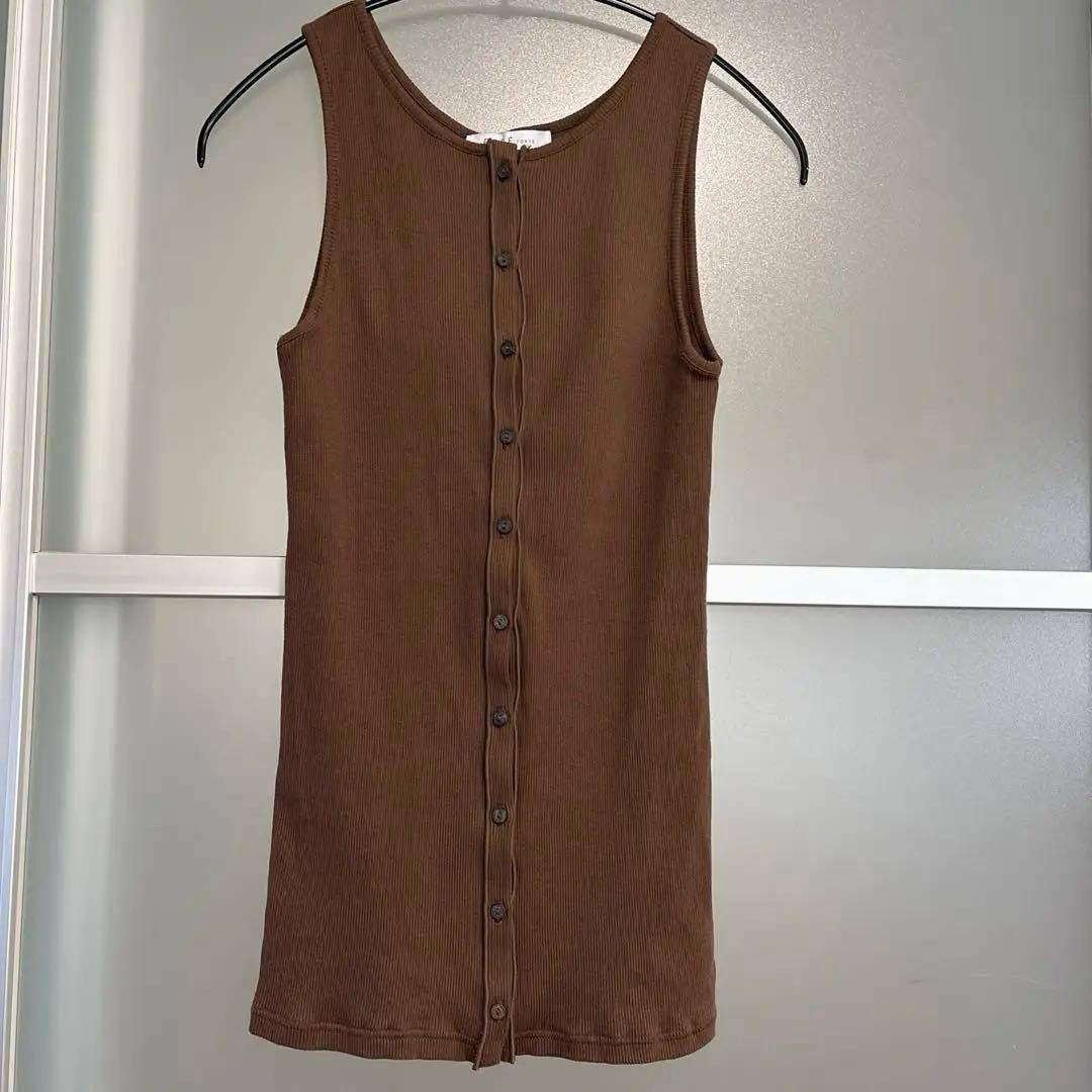 ETRE TOKYO フロントオープンタンクトップ ブラウン