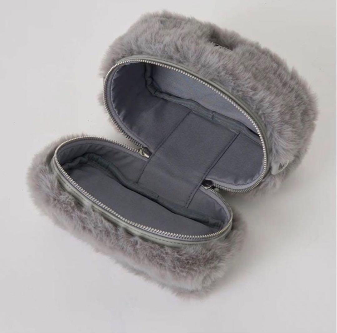 24時間以内配送可‼️ Darich フェイクファーショルダーミニバッグ　GRY