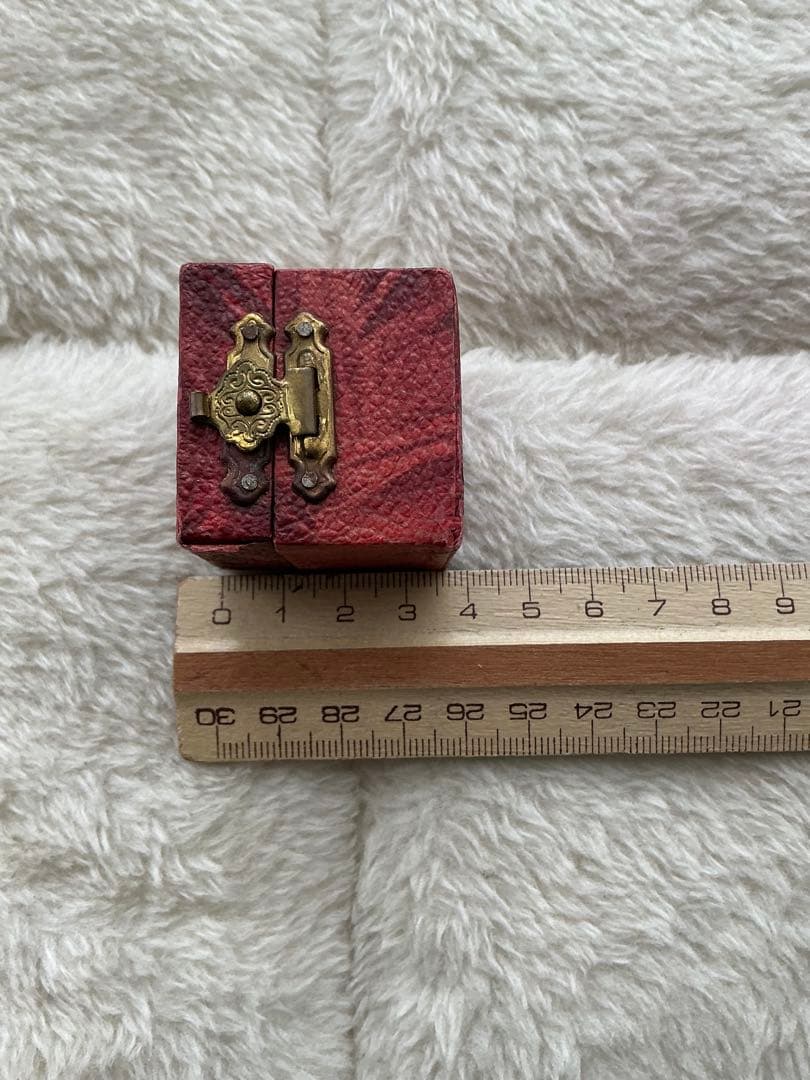 赤系紙張りヴィンテージジュエリーボックス 美術品・アンティーク