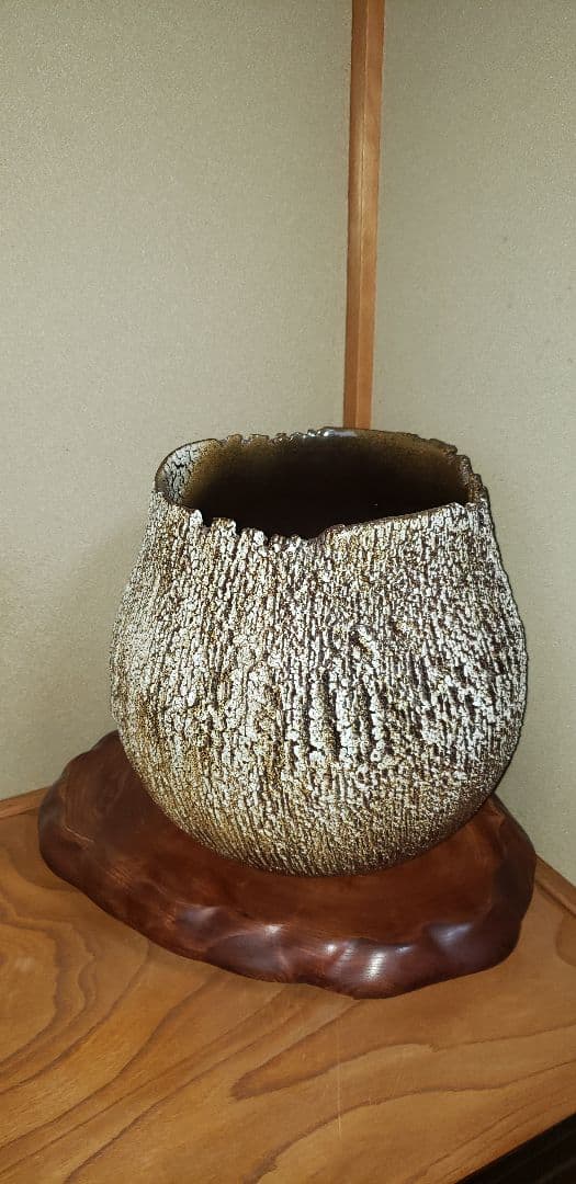 漆器 椀 黒白テクスチャー 木製台座付き