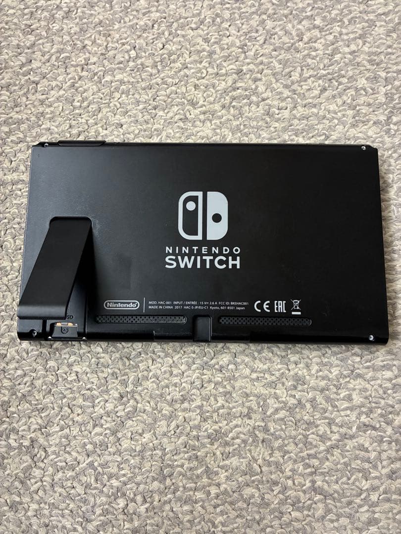 シ*ー様 ニンテンドースイッチ　グレー