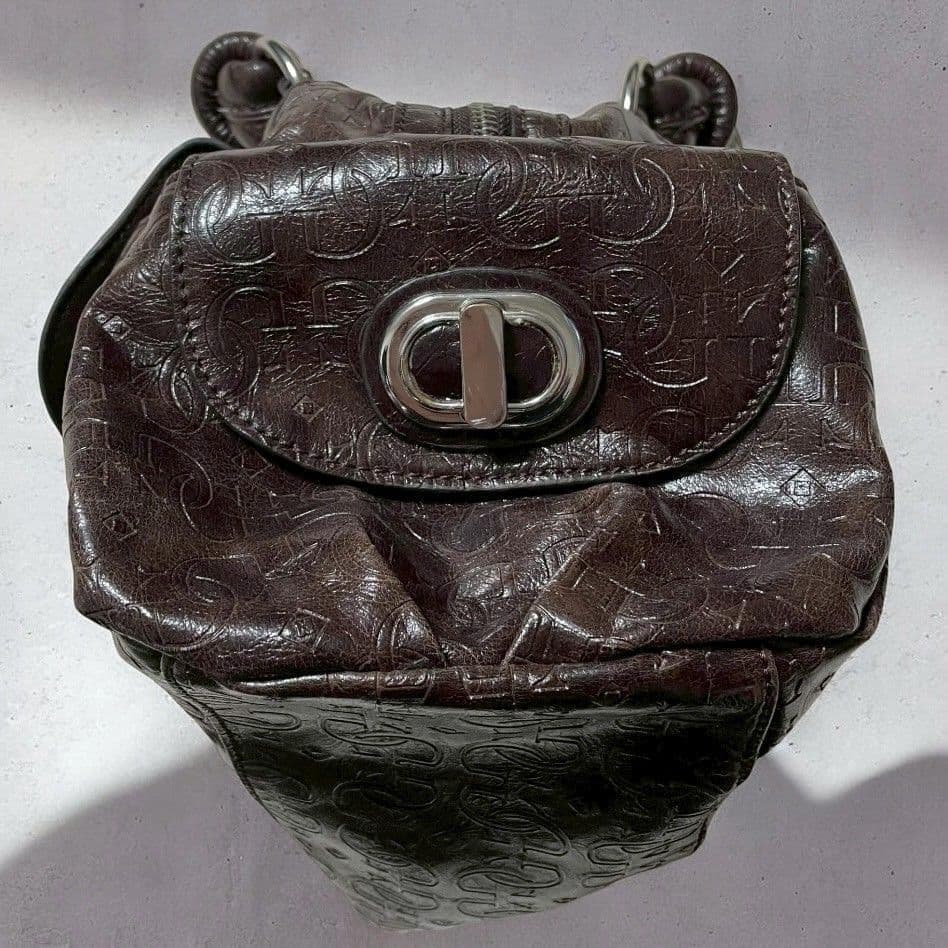 GUESS ゲス Y2K ハンドバッグ　総柄　デカロゴ　ブラウン