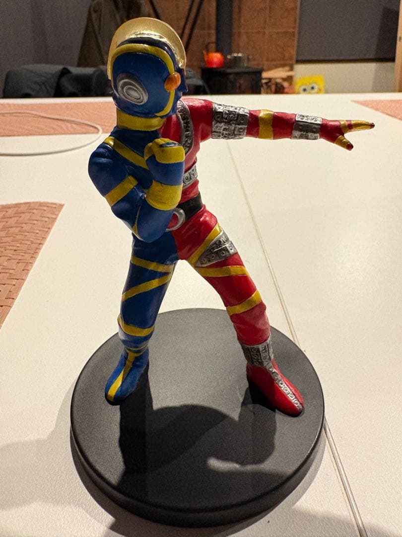 東映特撮ヒーローフィギュアコレクション4体セット