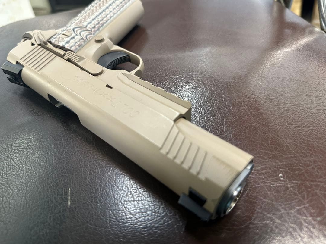 東京マルイ M45A1 ガスブローバック タンカラー