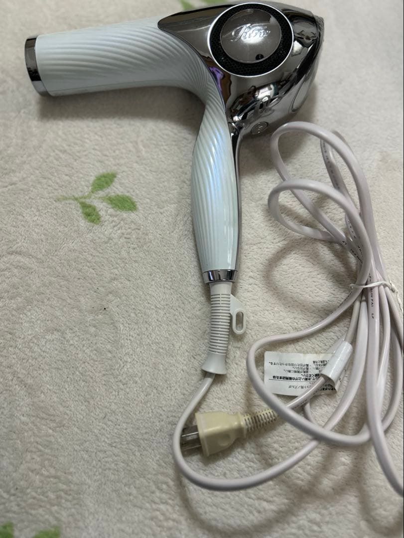 Refaヘアドライヤー