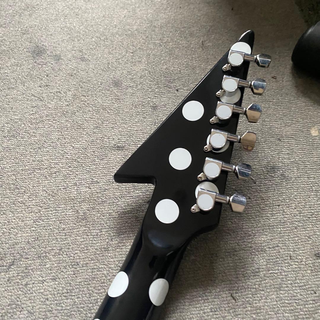 しん様専用ノーブランド ランディーローズ フライングV 黒/白 ポルカ