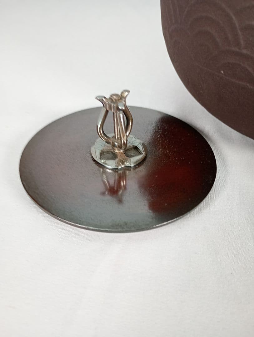 茶道具】青海波紋様姥口丸釜 南鐐摘み 亀甲鐶付 茶釜 釜368