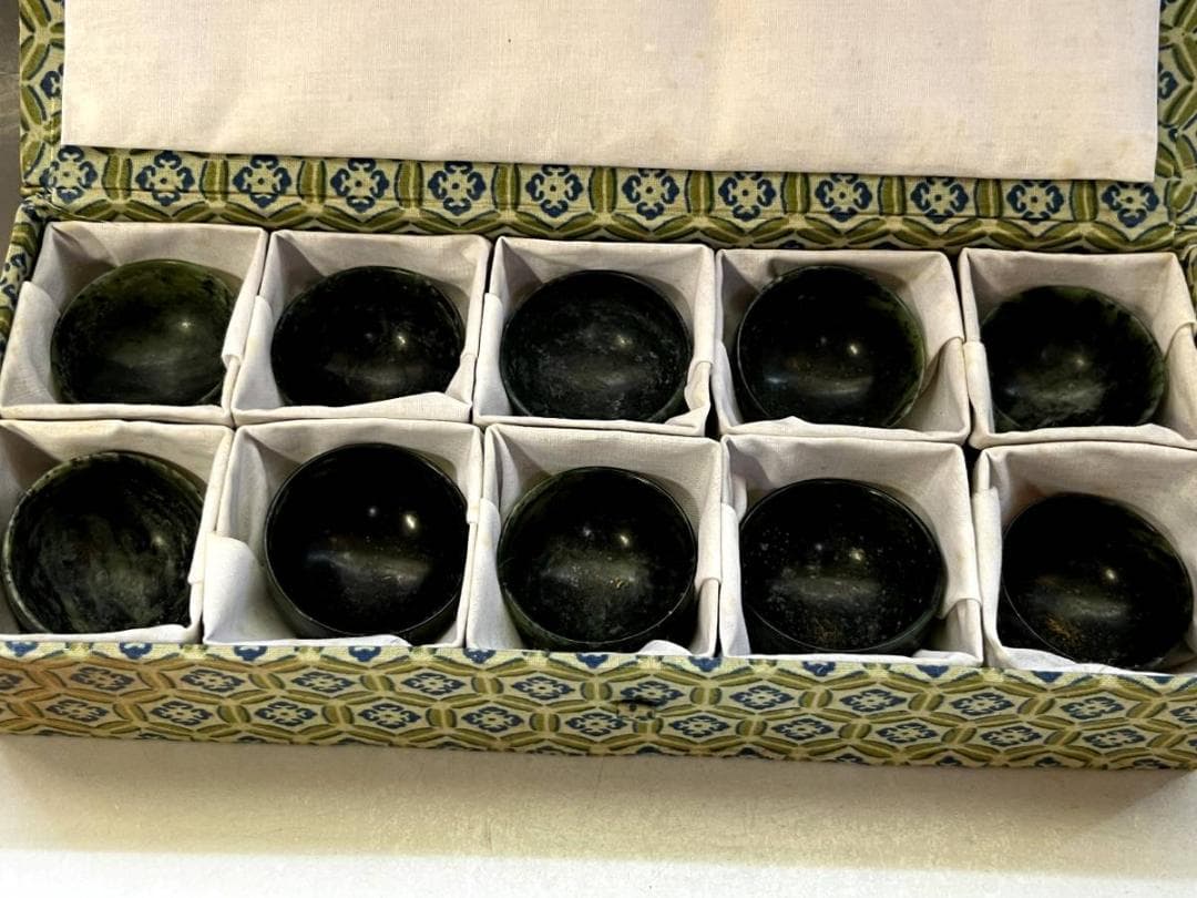 猪口□緑石彫り 酒盃 酒泉 唐物 漆册中国 酒器 ぐい呑み