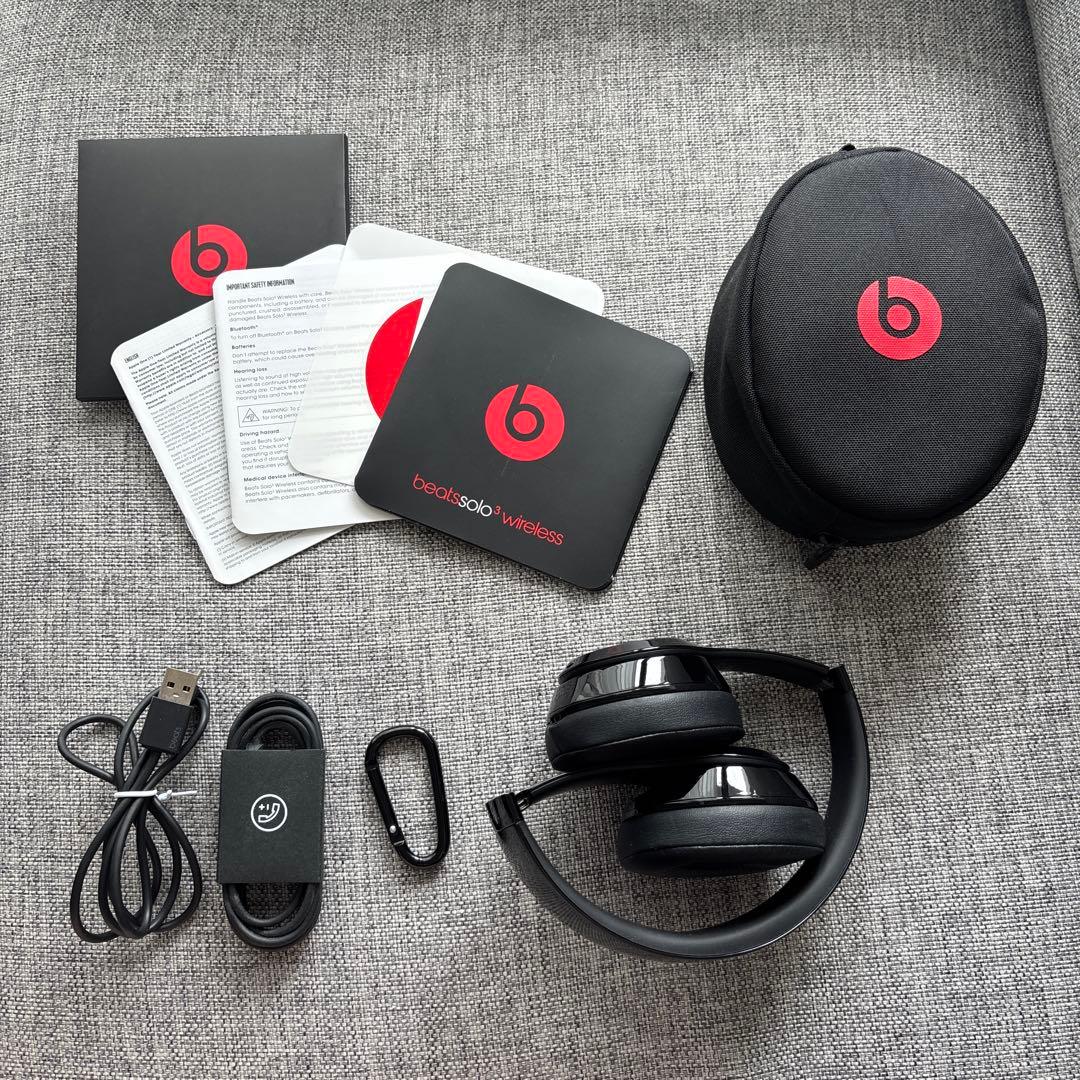 Beats Solo 3 Wireless ブラック ヘッドフォン Amazon.com: Beats Solo3 Wireless On-Ear Headphones - Black